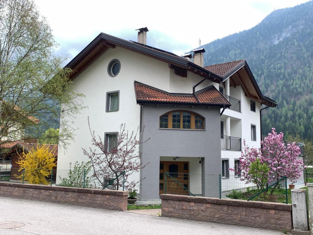 Apartamento Angeli Dolomiti House Croviana Exterior foto